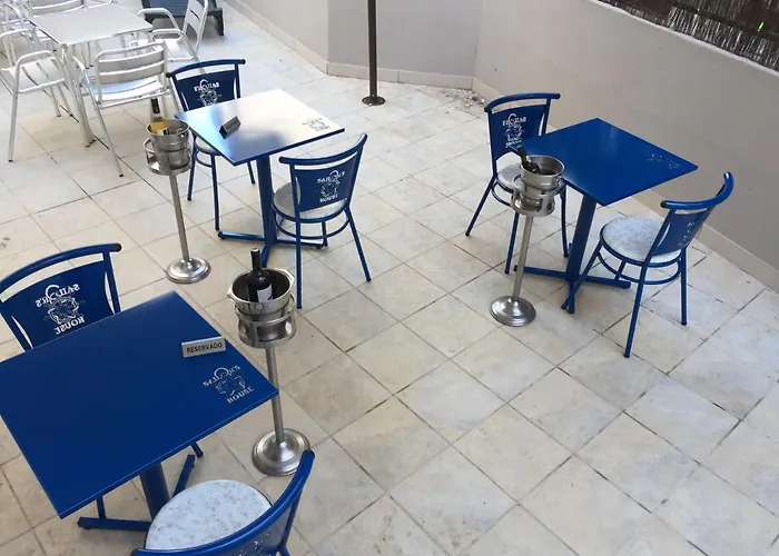 Sailor's House Albergue *