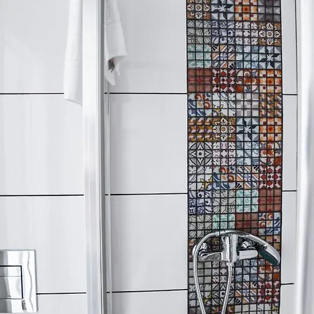 Sailor's House * Lagos